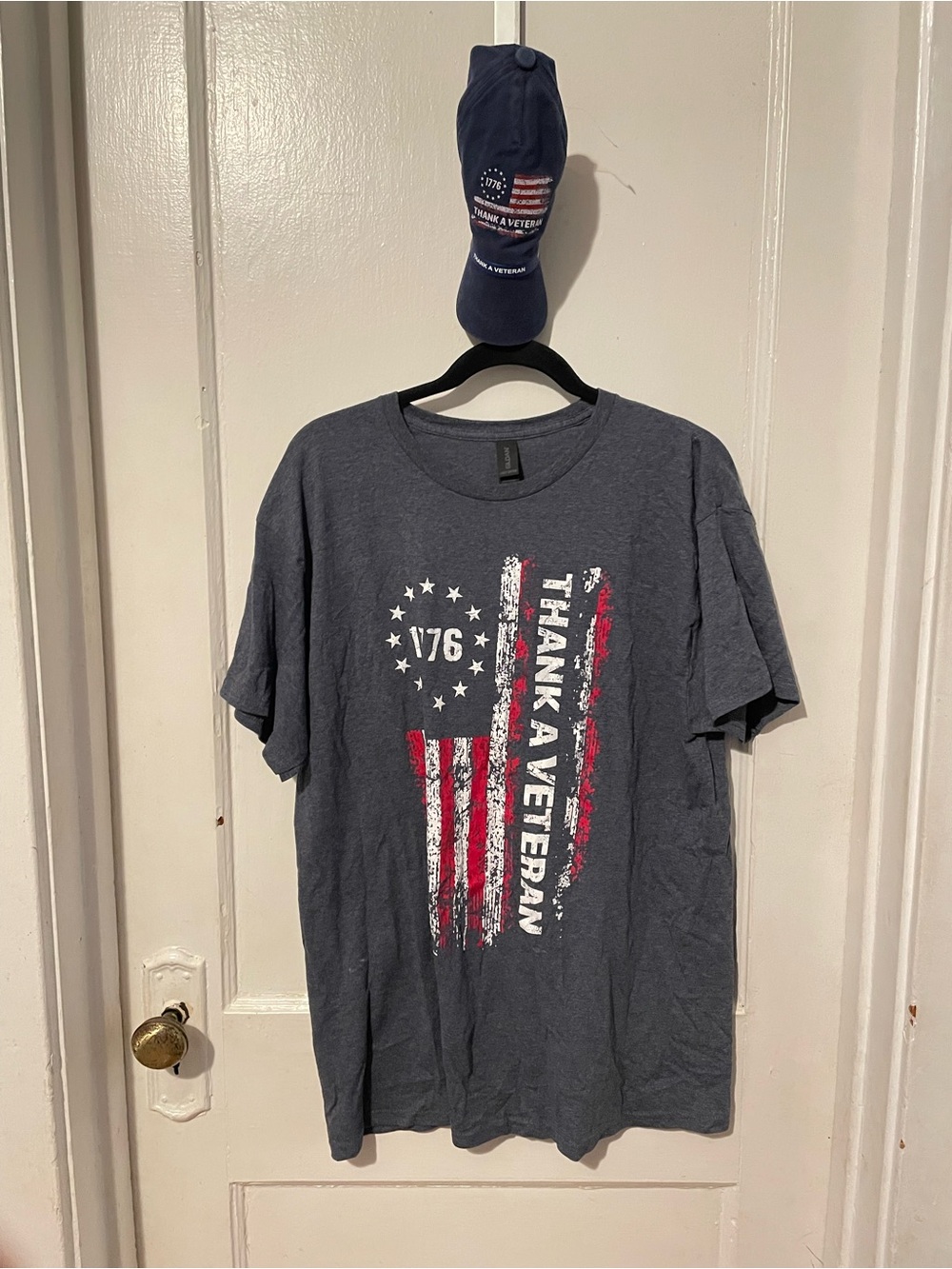 Gildan Navy Patriotic 'Thank A Veteran' Short Sleeve Tee & hat